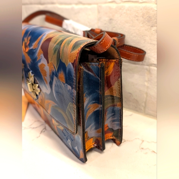 Patricia Nash Floral Crossbody Bag - NWT 9x7 Inches - Picture 4 of 16